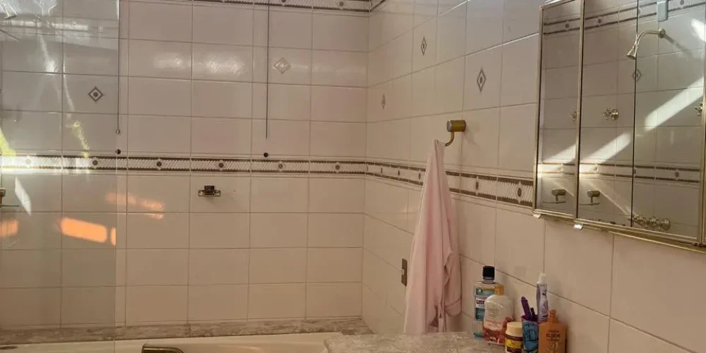 WhatsApp Image 2025-11-05 at 22.12.34 (1)