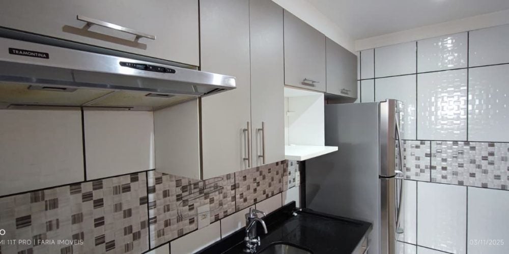 b9549e1e-c65b-402f-acd9-2a0d9de489ba